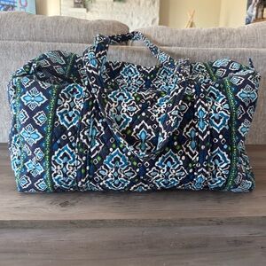 Vera Bradley RETIRED Ink Blue (2014) Large Duffle
